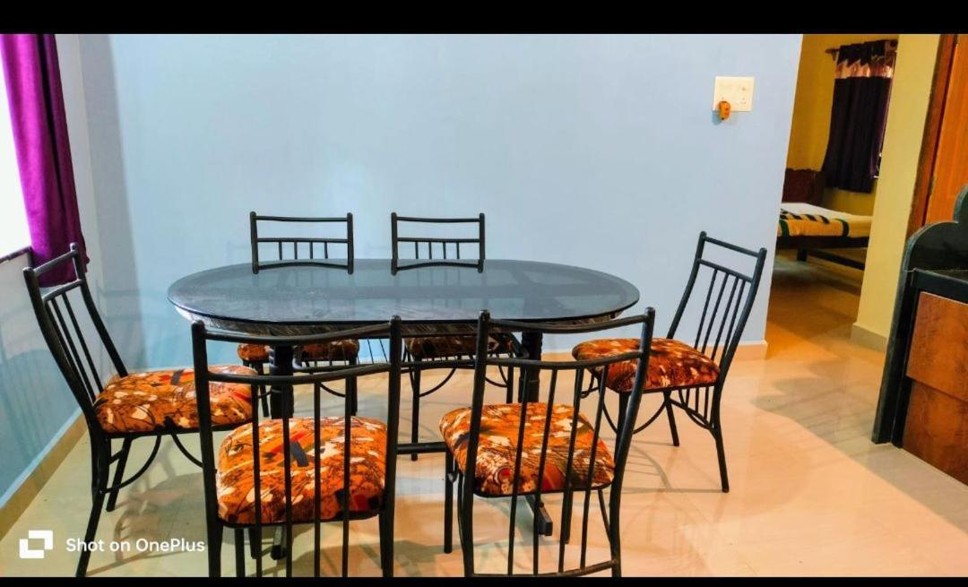 Royalstar Resort Vagator Δωμάτιο φωτογραφία
